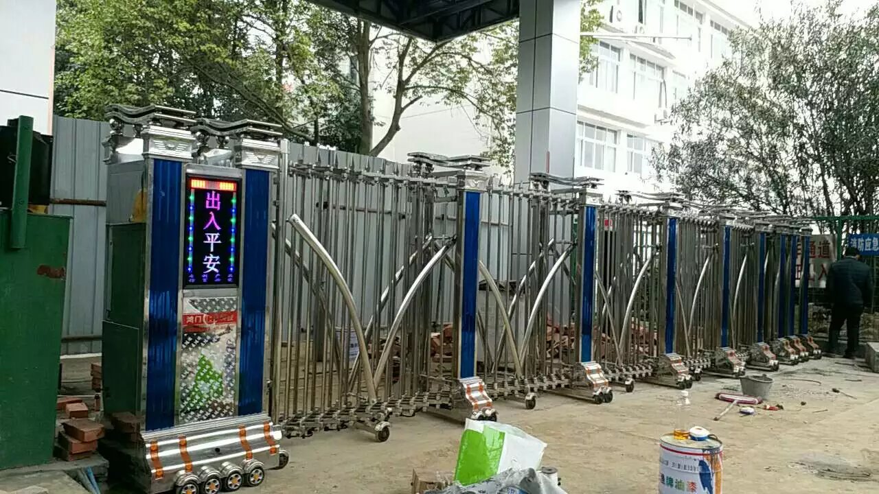 灵丘县灵丘县四川绵阳市飞机场伸缩门